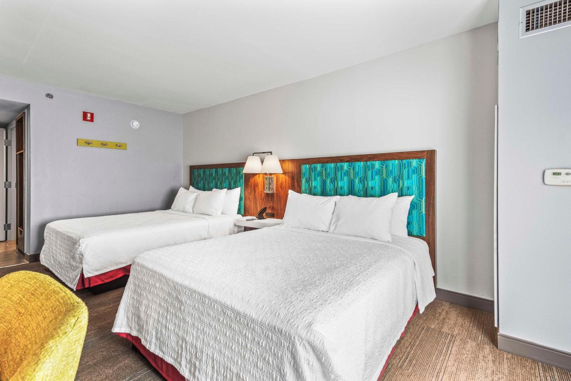 Hampton Inn Columbus-North Buitenkant foto